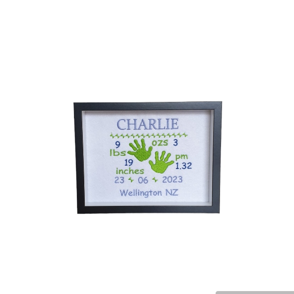 frame boy hand